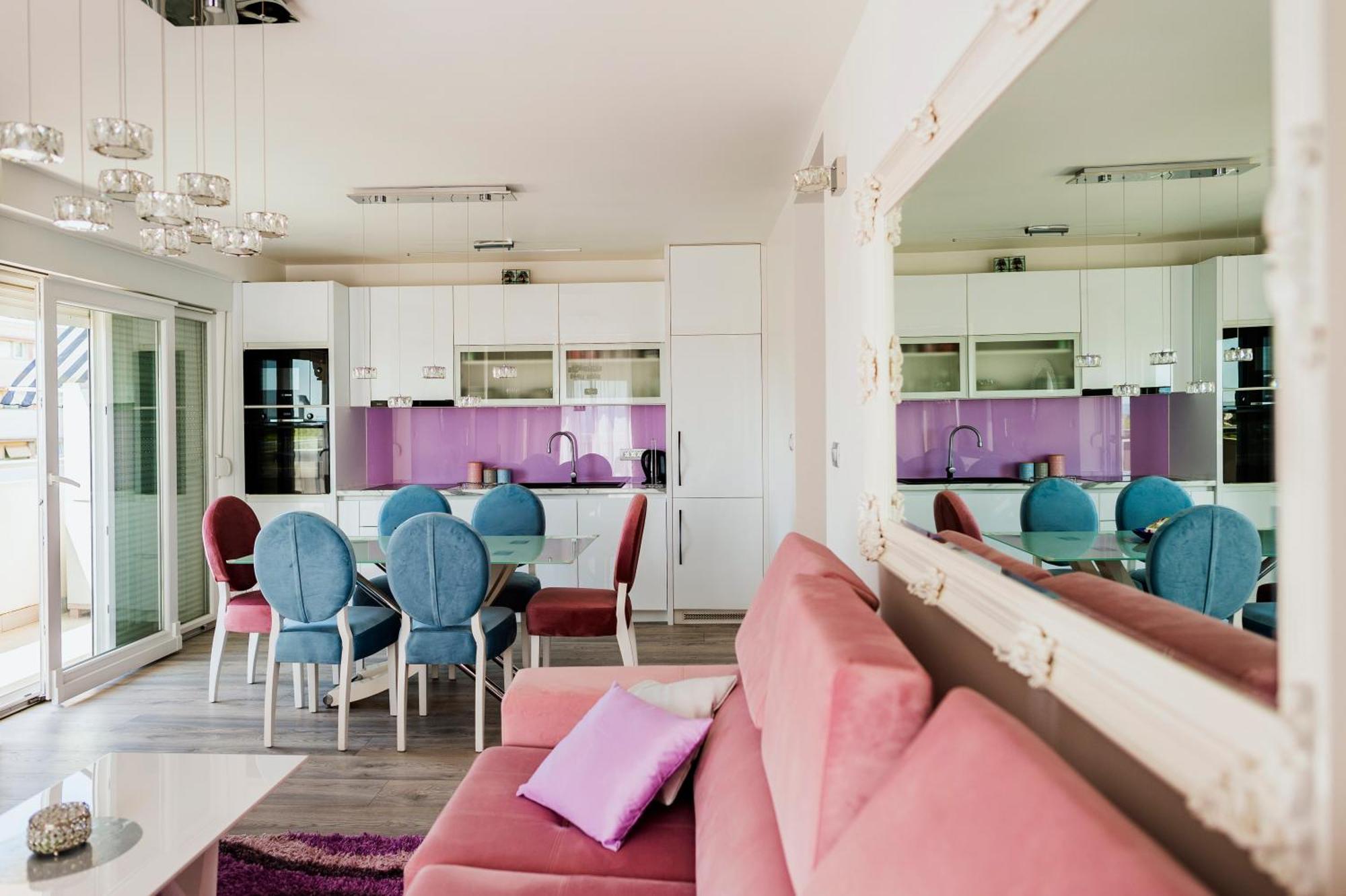 Downtown Luxury Apartment Emili Split Exterior photo